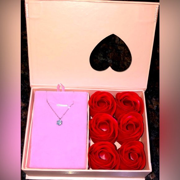 MOISSANITE 1 CT STERLING NECKLACE πNEW - Picture 8 of 17